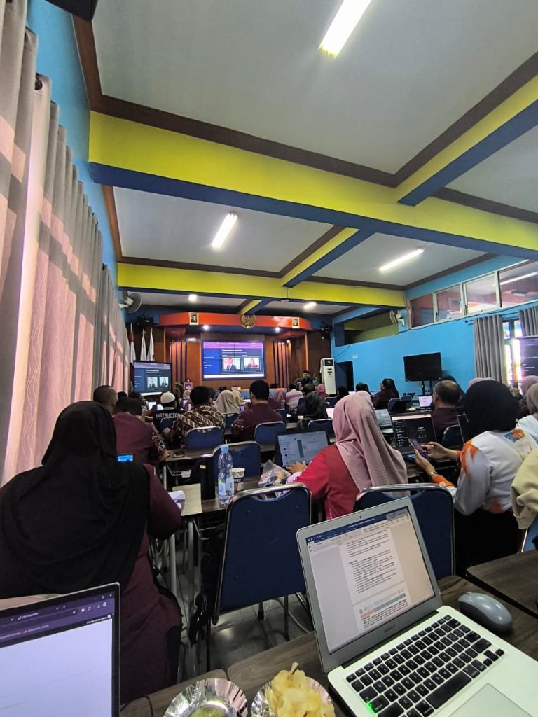 Menyongsong TKA 2026: Inovasi Deep Learning dan AI dalam Modul Ajar Kreatif di SMK PGRI 3 Malang